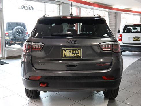 Used 2024 Jeep Compass Trailhawk image 14