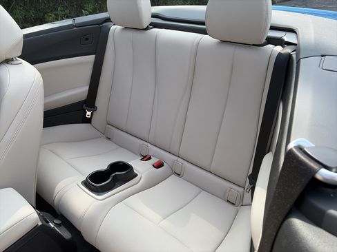 Used 2020 BMW 230i Convertible RWD image 20