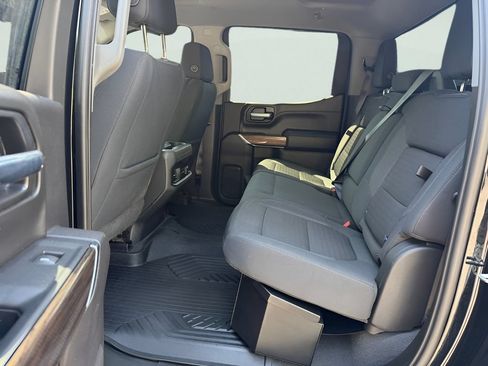 Used 2021 Chevrolet Silverado 1500 LT Trail Boss AWD/4WD image 33
