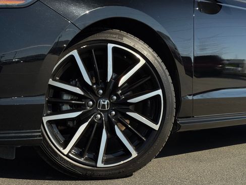 Used 2024 Honda Accord Touring image 24