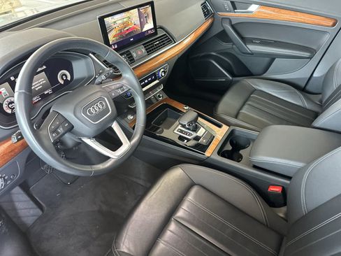 Used 2023 Audi Q5 2.0T Premium Plus w/ Premium Plus Package AWD/4WD image 11
