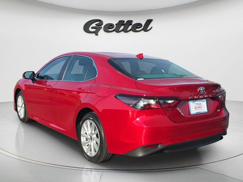 Used 2023 Toyota Camry LE w/ Convenience Package FWD image 7