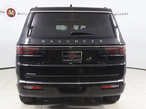 Used 2023 Jeep Wagoneer 4WD w/ Premium Group I image 49