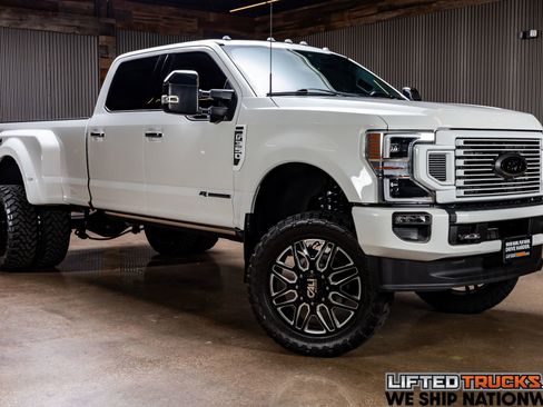 Used 2022 Ford F350 Platinum image 1