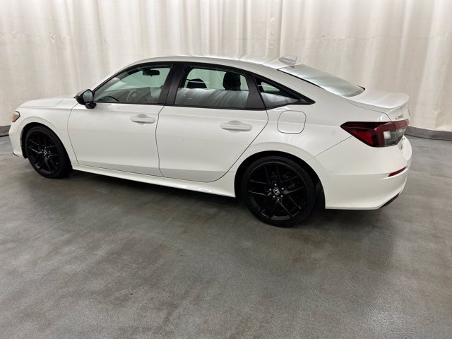 Used 2025 Honda Civic Sport image 3