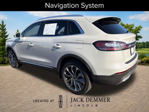 Used 2023 Lincoln Nautilus Reserve AWD/4WD image 5