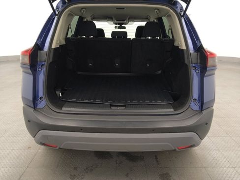 Used 2023 Nissan Rogue SV image 29