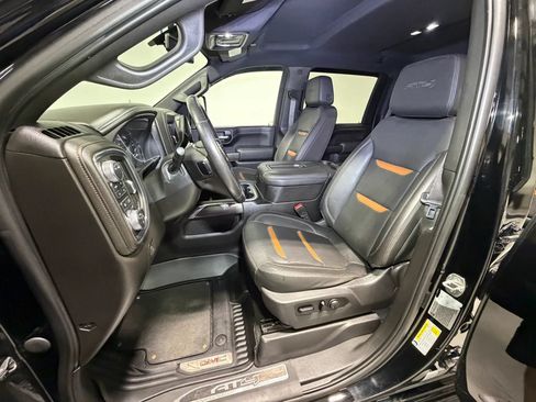 Used 2022 GMC Sierra 3500 AT4 AWD/4WD image 12