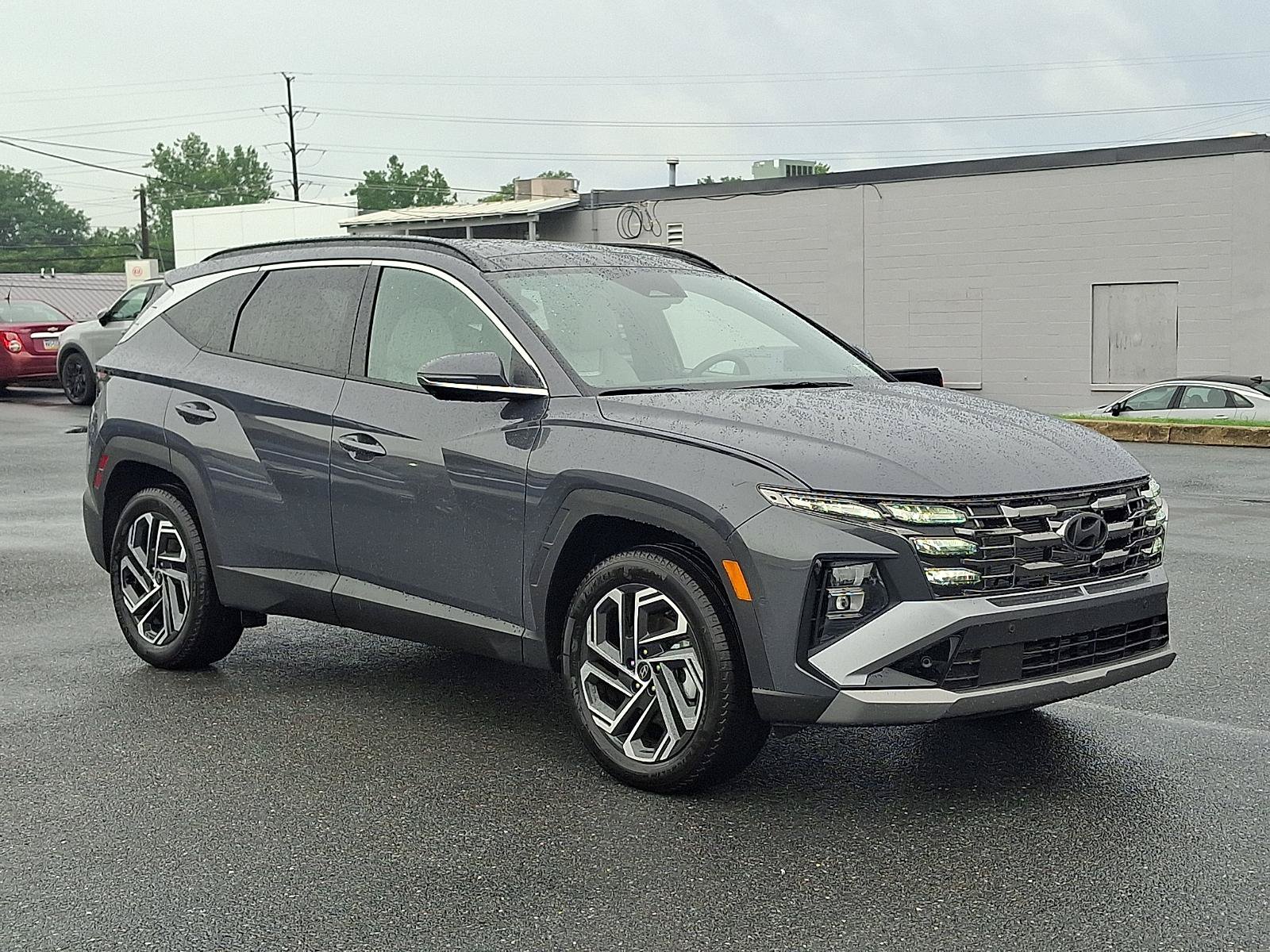 New 2026 Hyundai Tucson Limited AWD/4WD image 2