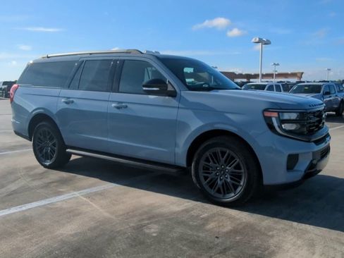 New 2026 Ford Expedition Max Platinum w/ Stealth Appearance Package AWD/4WD image 38