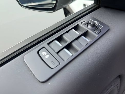 Used 2020 Land Rover Discovery Sport S AWD/4WD image 19