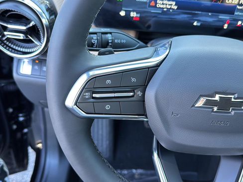 New 2026 Chevrolet Equinox ACTIV w/ Convenience Package III FWD image 18