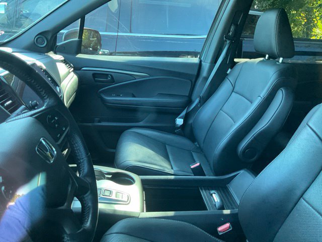 Certified 2023 Honda Passport EX-L image 3