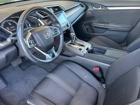 Used 2020 Honda Civic EX image 10