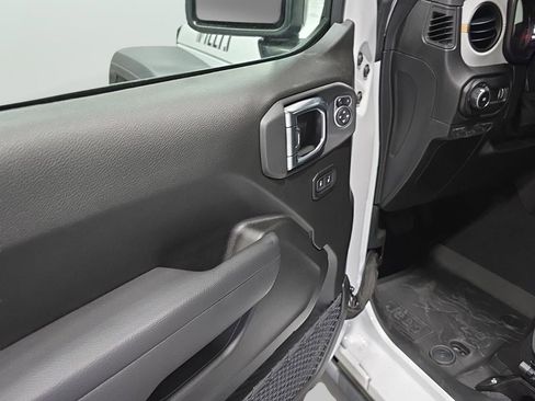 New 2026 Jeep Wrangler Unlimited Sport image 8