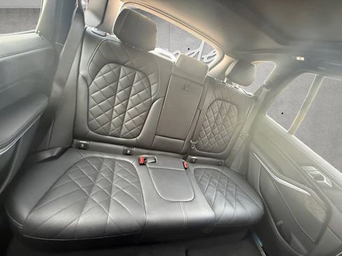 Used 2023 BMW X5 sDrive40i w/ Luxury Seating Package RWD image 22