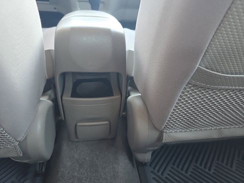 Used 2004 Toyota RAV4 Base image 13