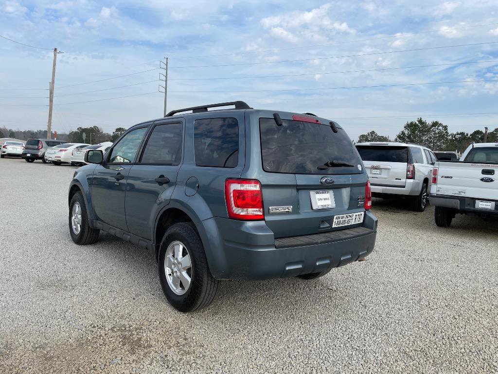 Used 2011 Ford Escape XLT FWD image 6
