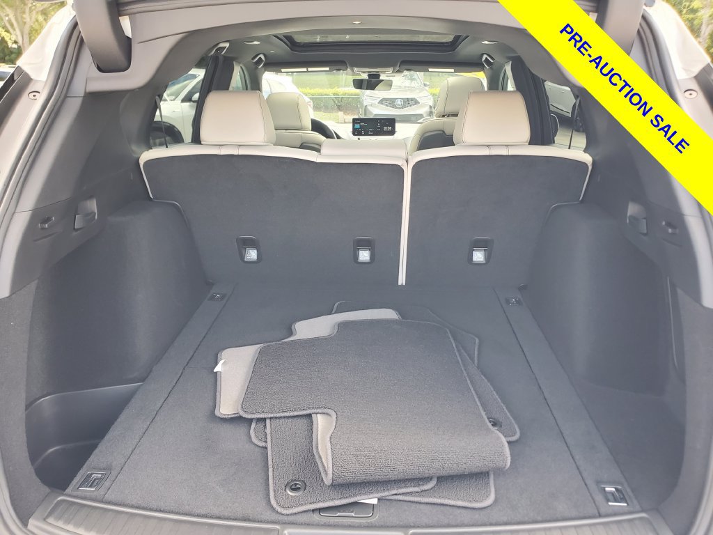 Used 2025 Acura RDX SH-AWD image 8