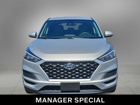 Used 2021 Hyundai Tucson SE w/ Cargo Package FWD image 3