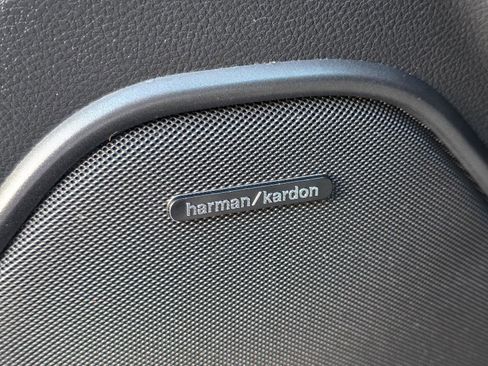 Used 2022 Dodge Durango R/T w/ Tow 'N Go Package image 11