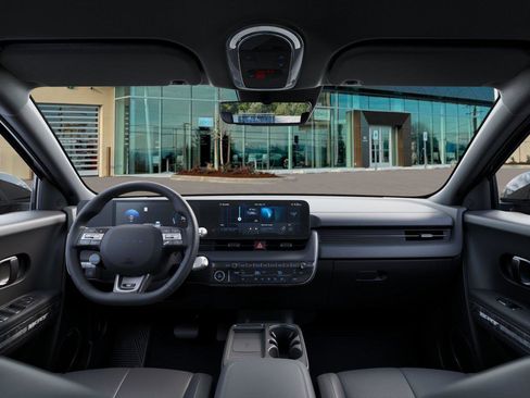 New 2025 Hyundai Ioniq 5 XRT image 11