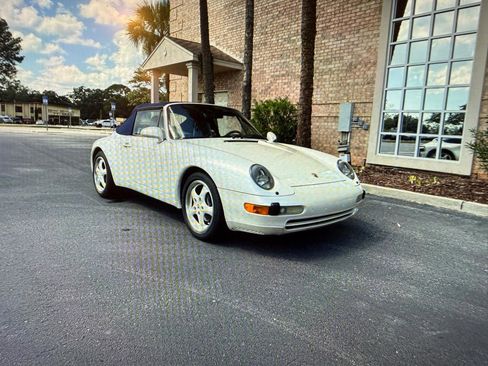 Used 1995 Porsche 911 Cabriolet image 12