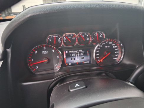 Used 2016 GMC Yukon XL SLT image 27