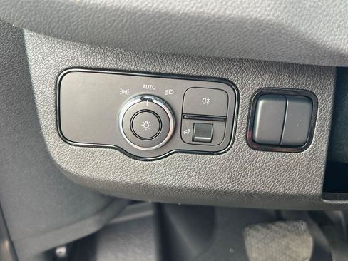 Used 2020 Mercedes-Benz Sprinter 2500 image 25