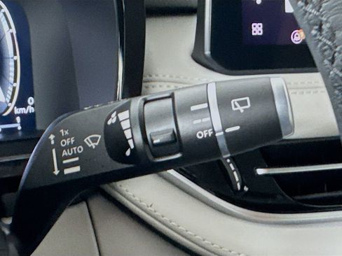 Certified 2026 INFINITI QX60 Luxe w/ Family Package image 15