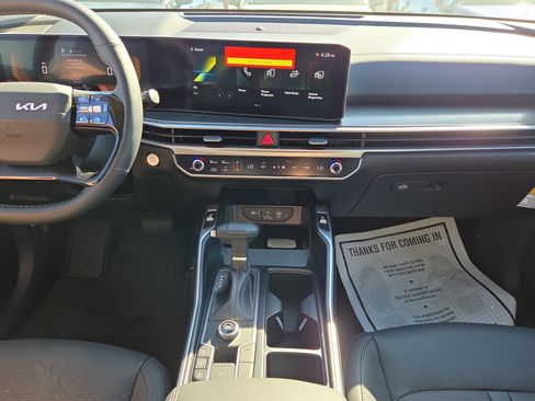 New 2026 Kia Sorento S w/ S Panoramic Sunroof Package image 11