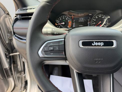 Used 2023 Jeep Compass Trailhawk AWD/4WD image 21