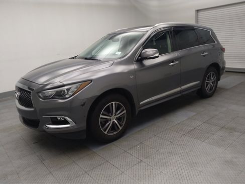 Used 2017 INFINITI QX60 Luxe w/ Premium Plus Package AWD/4WD image 2