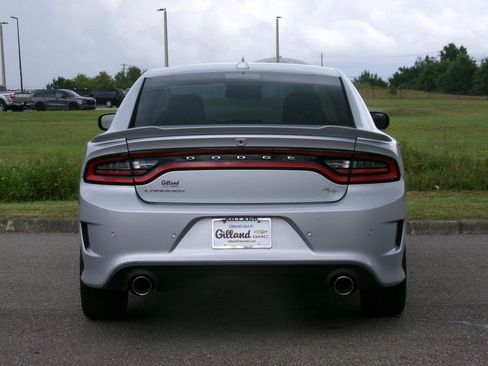 Used 2022 Dodge Charger R/T image 14