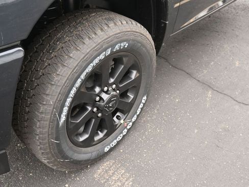 New 2026 RAM 2500 Big Horn AWD/4WD image 9