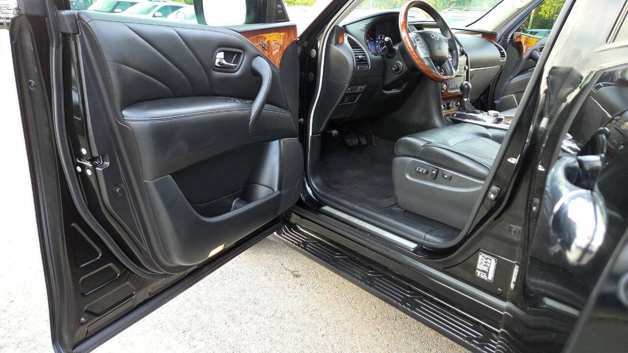 Used 2015 INFINITI QX80 4WD w/ Deluxe Technology Package image 27