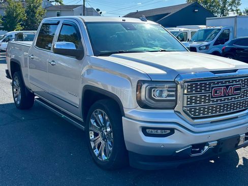 Used 2018 GMC Sierra 1500 Denali w/ Denali Ultimate Package image 4