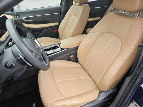 Used 2021 Hyundai Sonata Limited w/ Winter Weather Package image 21