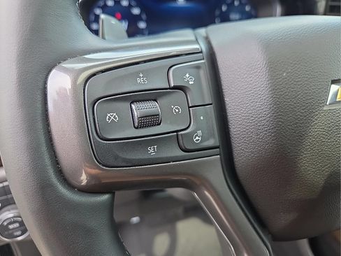 Used 2025 Chevrolet Silverado 1500 High Country w/ Technology Package AWD/4WD image 12