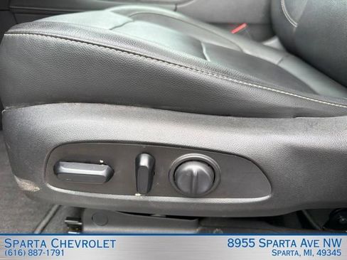 Used 2020 GMC Acadia SLT w/ Driver Alert Package II AWD/4WD image 14