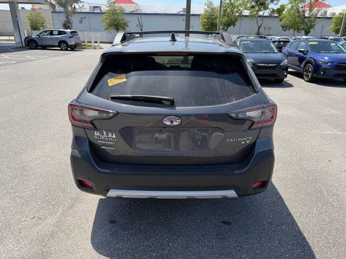 Used 2024 Subaru Outback Limited XT AWD/4WD image 6