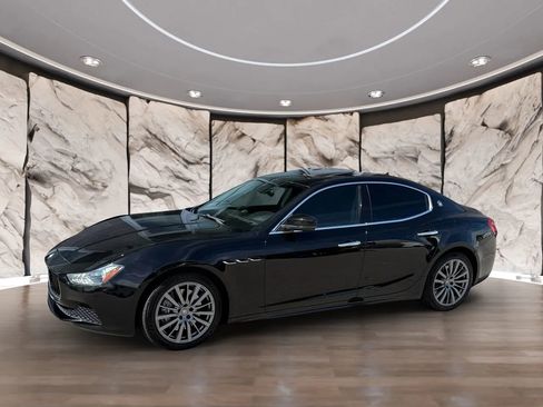 Used 2017 Maserati Ghibli S image 21