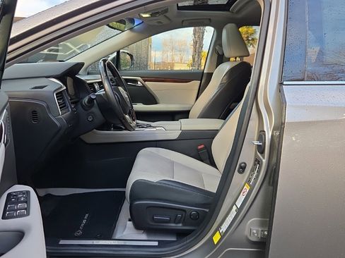 Used 2017 Lexus RX 350 AWD image 4