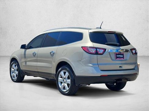 Certified 2016 Chevrolet Traverse LT w/ Style and Technology Package FWD image 6