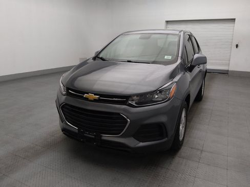 Used 2020 Chevrolet Trax LS FWD image 15