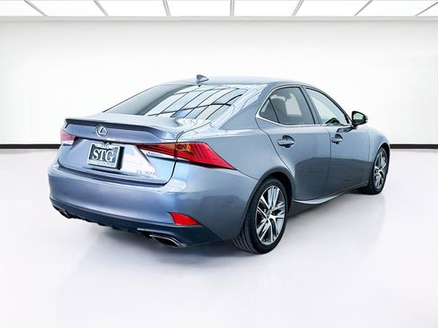 Used 2019 Lexus IS 300 w/ Accessory Package 2 image 4