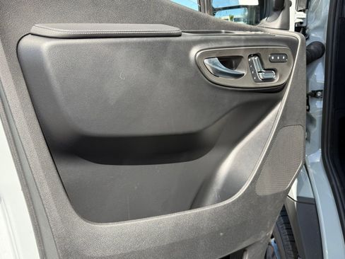New 2026 Mercedes-Benz Sprinter 2500 image 17