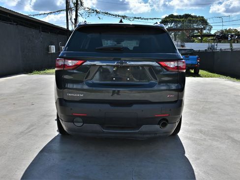 Used 2021 Chevrolet Traverse RS FWD image 4