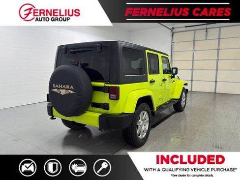 Used 2016 Jeep Wrangler Unlimited Sahara AWD/4WD image 8