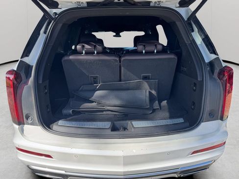 Used 2021 Cadillac XT6 Premium Luxury AWD/4WD image 24